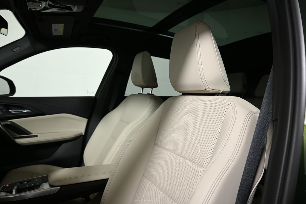 Thumbnail: 2024 BMW X1 - 4