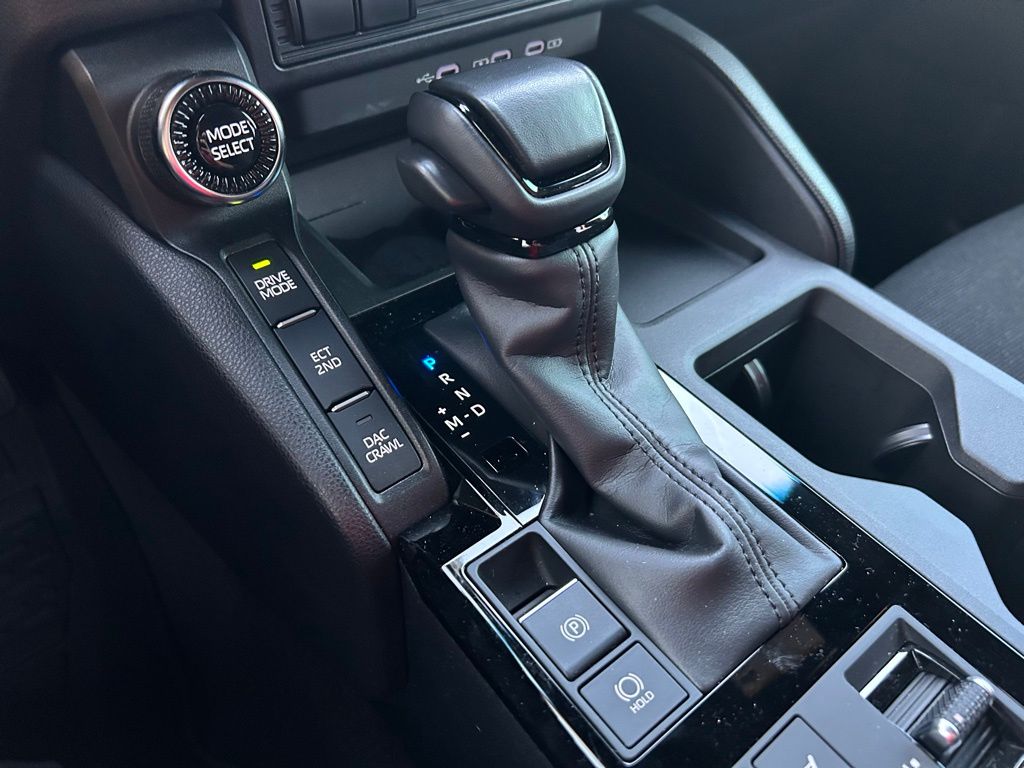 Thumbnail: 2025 Toyota Land Cruiser - 26