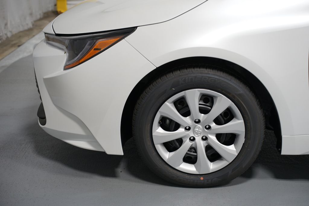 Thumbnail: 2025 Toyota Corolla - 5