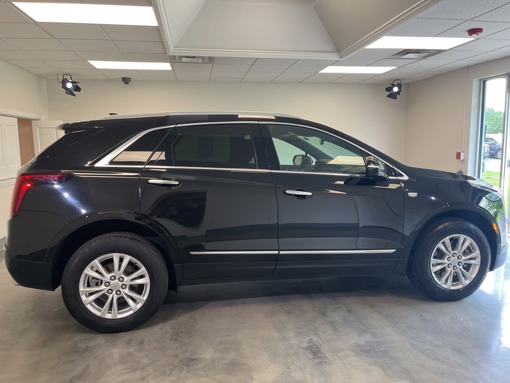 used 2023 Cadillac XT5 car, priced at $30,500