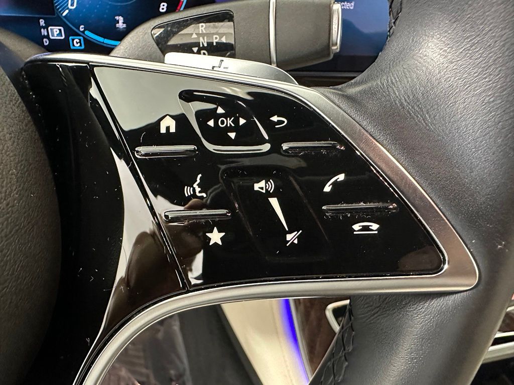 Thumbnail: 2021 Mercedes-Benz E-Class - 22
