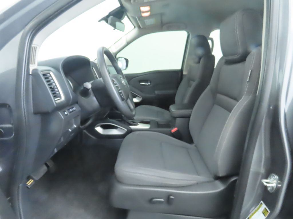 Thumbnail: 2022 Nissan Frontier - 19