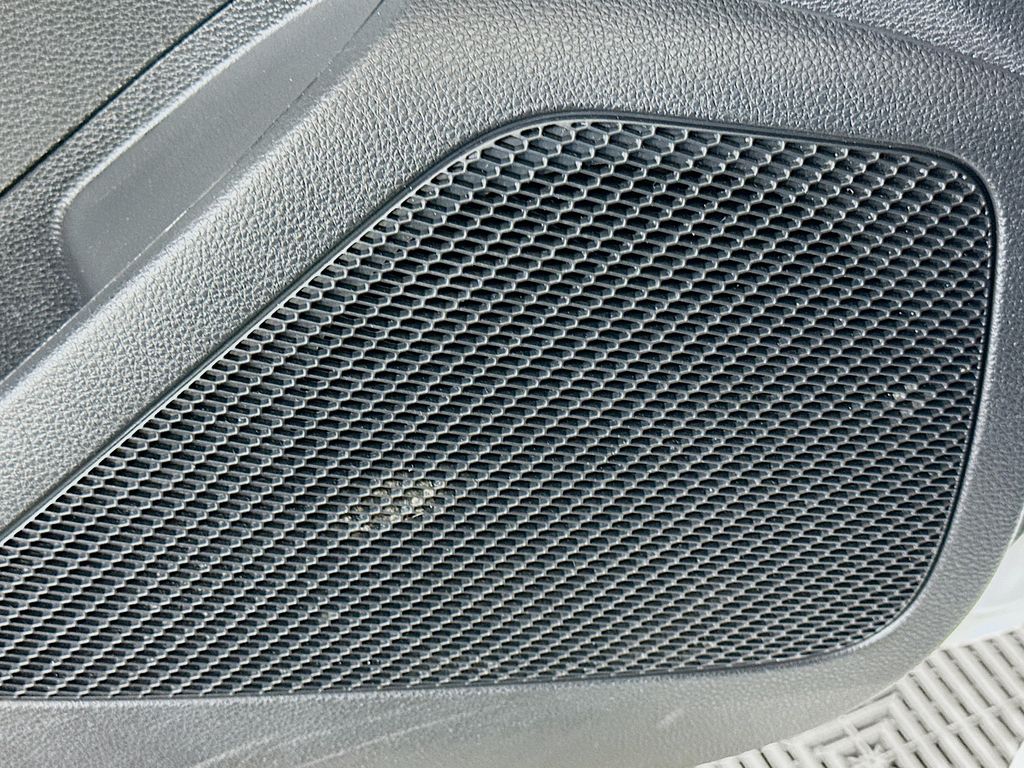 Thumbnail: 2024 Toyota Corolla - 19