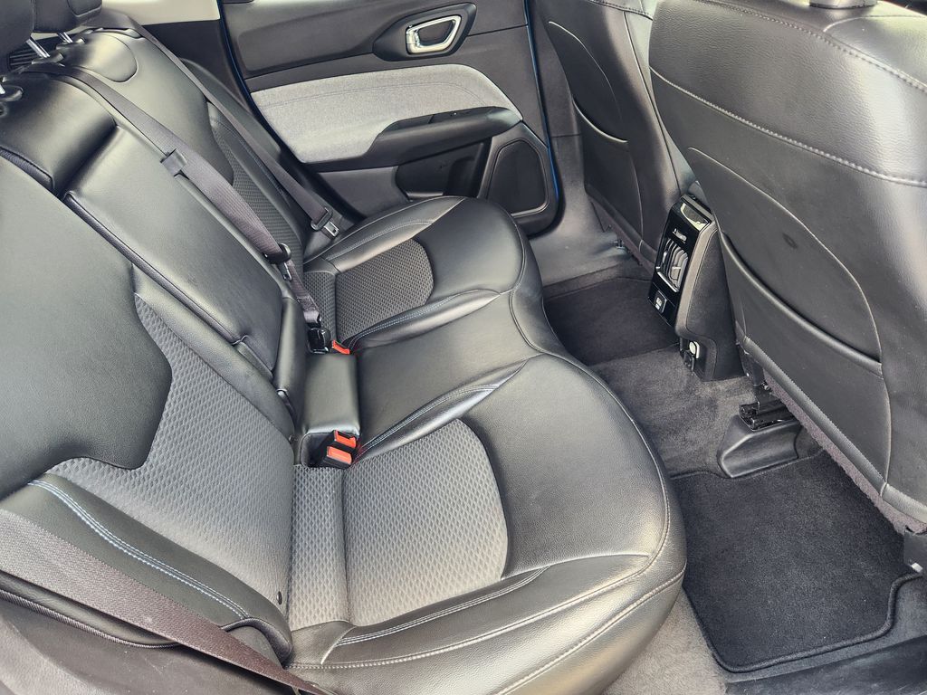 car-gallery-30