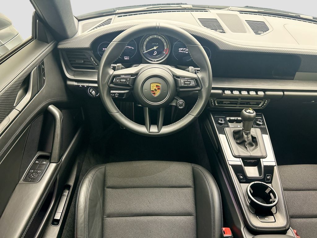 Thumbnail: 2022 Porsche 911 - 13