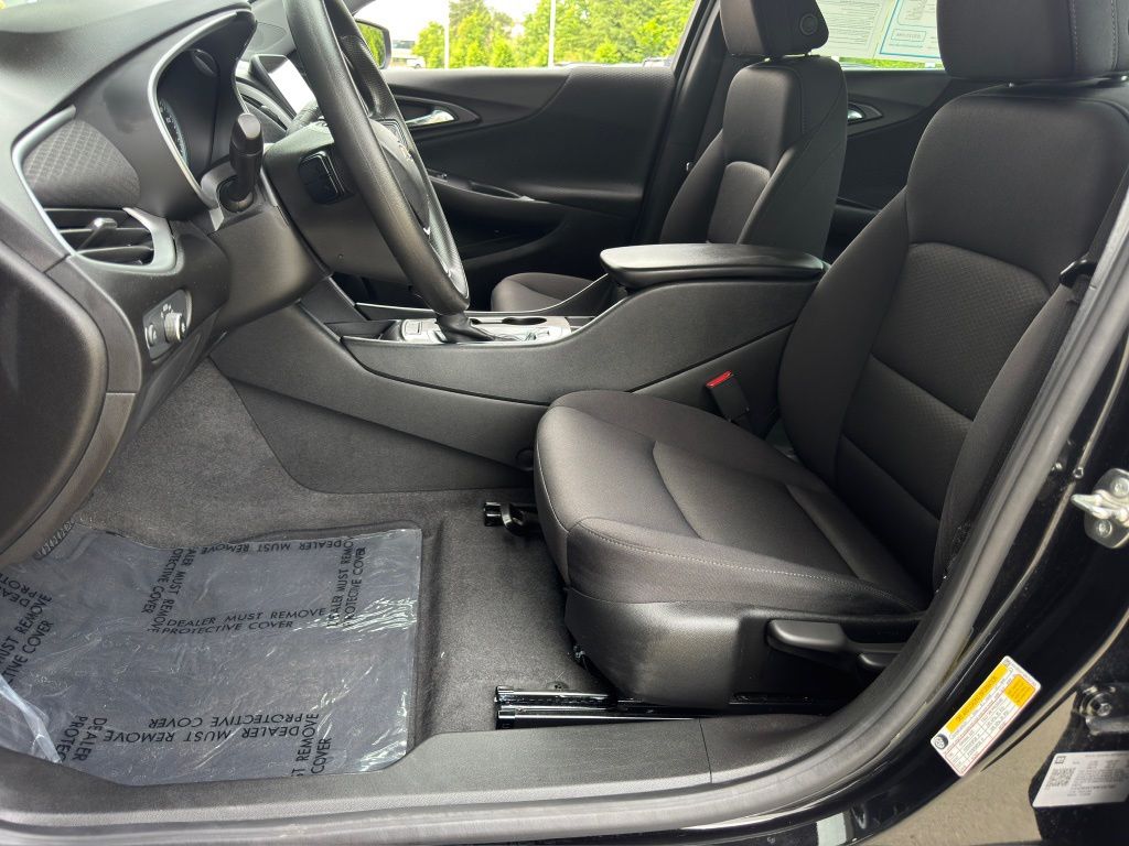 2024 Chevrolet Malibu LS - 8