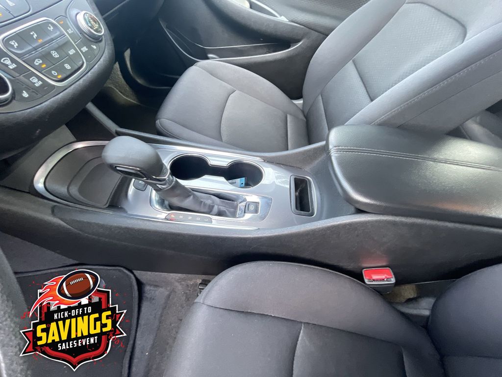 Used 2025 Chevrolet Malibu Sedan