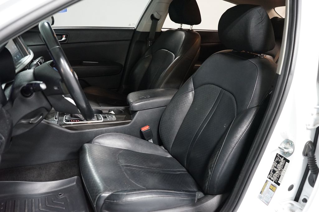 Thumbnail: 2019 Kia Optima - 6