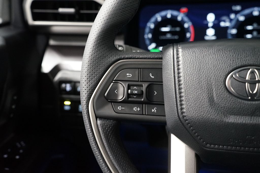 Thumbnail: 2026 Toyota 4Runner - 15