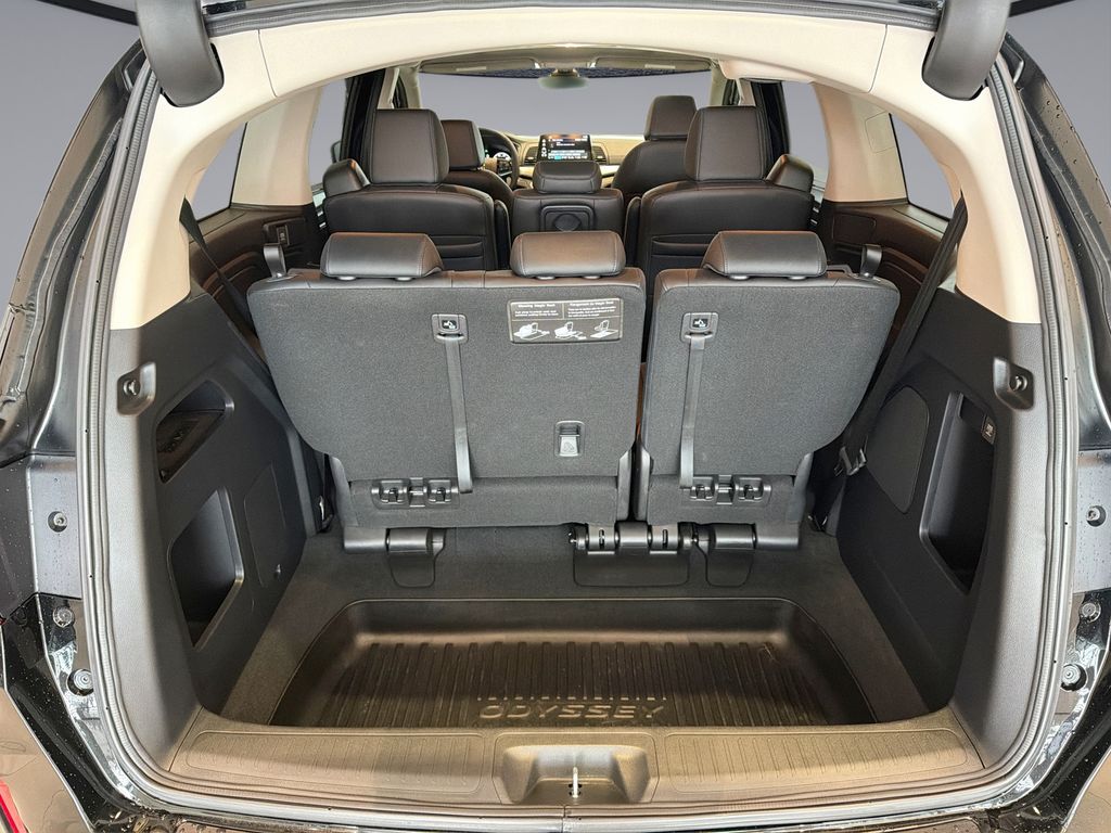 Thumbnail: 2025 Honda Odyssey - 13