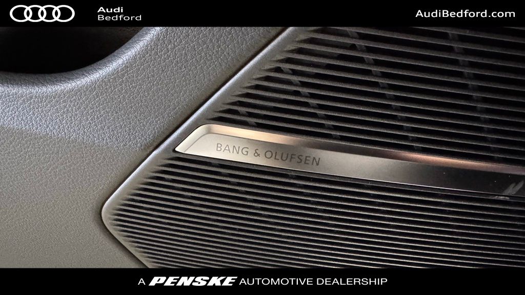 Thumbnail: 2026 Audi Q8 - 13