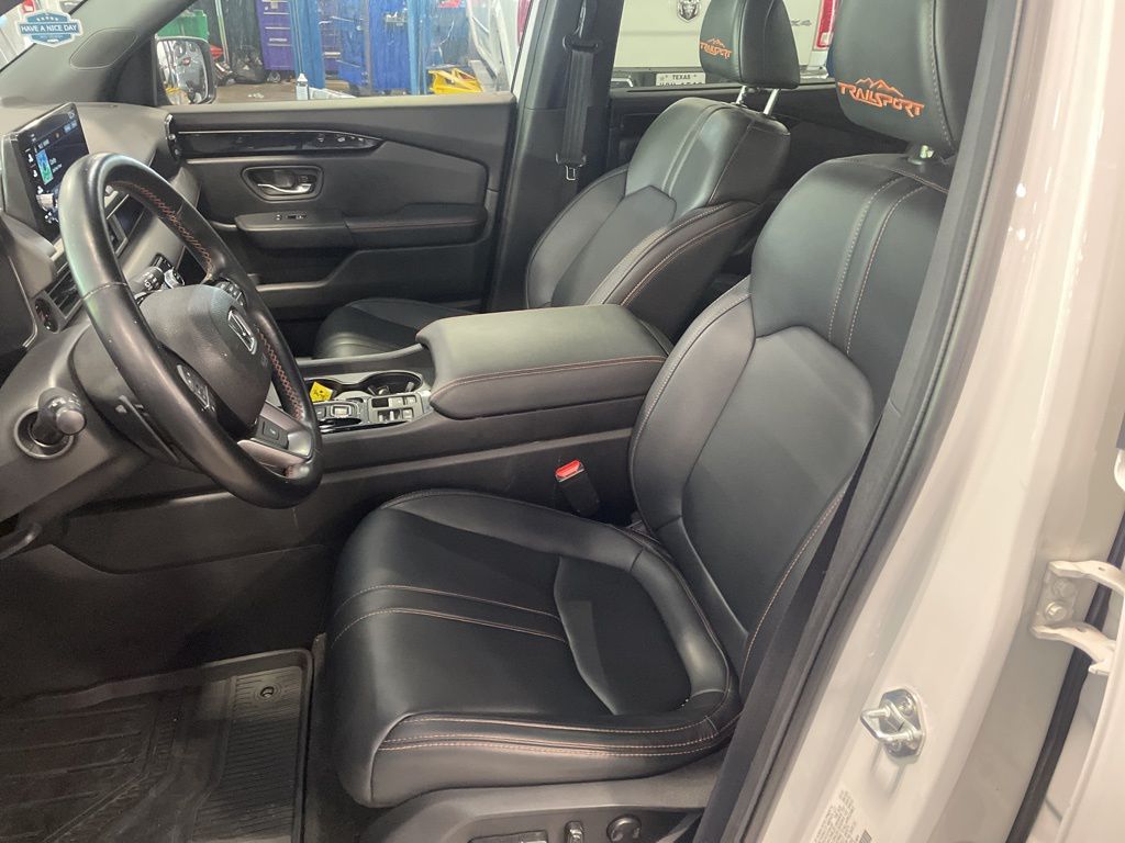 2023 Honda Pilot TrailSport - 7