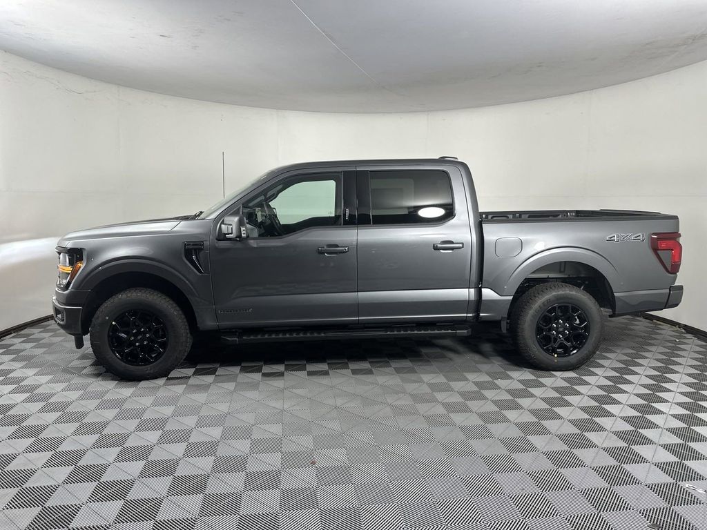 2024 Ford F-150 XLT 4