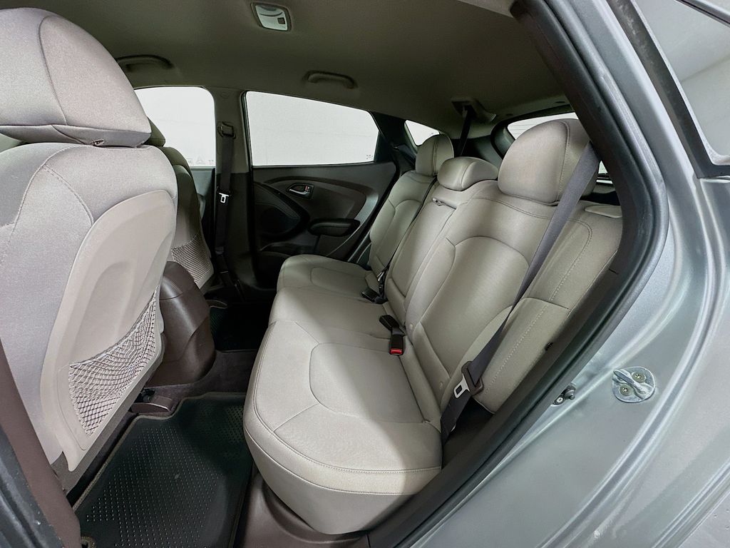 Thumbnail: 2015 Hyundai Tucson - 22