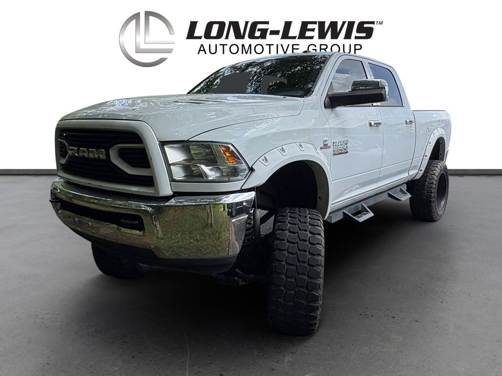 Bright White Clearcoat 2014 RAM 2500 Pickup Truck Four-Wheel Drive 6-Speed Automatic