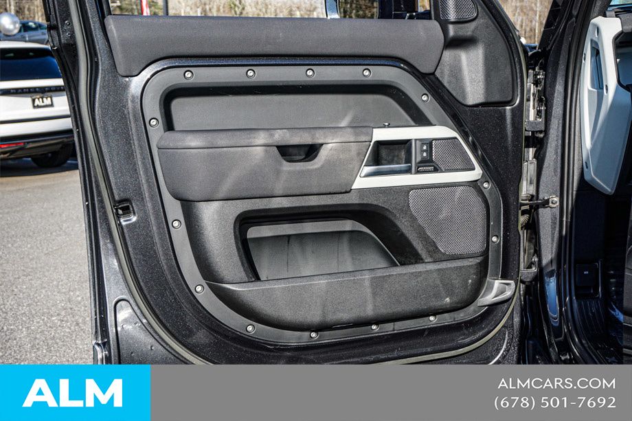 Used 2023 Gray Land Rover X-Dynamic SE image 50