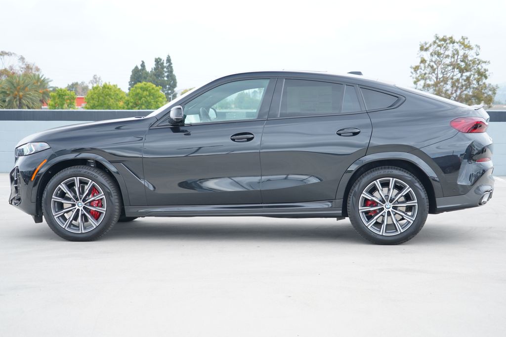 Thumbnail: 2027 BMW X6 - 4
