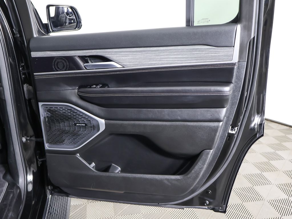 Used 2023 Black Jeep Series II image 29