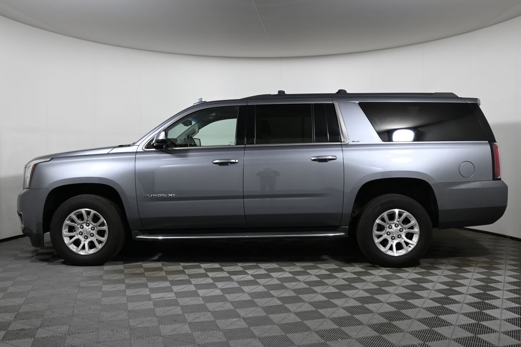 Thumbnail: 2019 GMC Yukon XL - 2