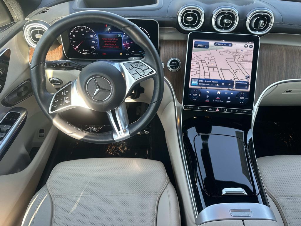 Thumbnail: 2023 Mercedes-Benz GLC - 19