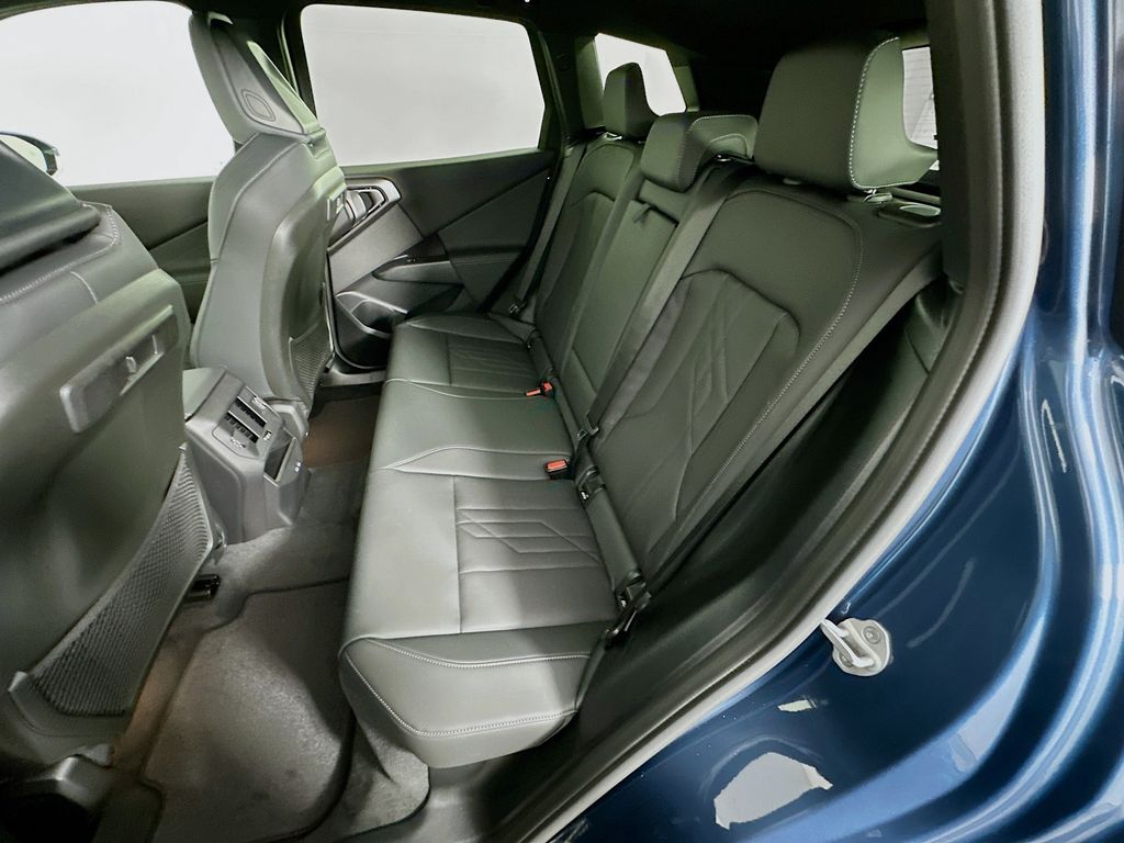 Thumbnail: 2026 BMW X3 - 17