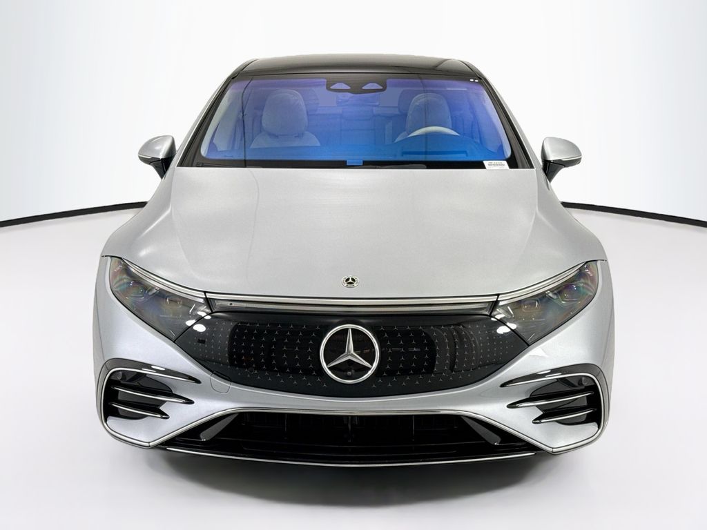 Thumbnail: 2022 Mercedes-Benz EQS - 2