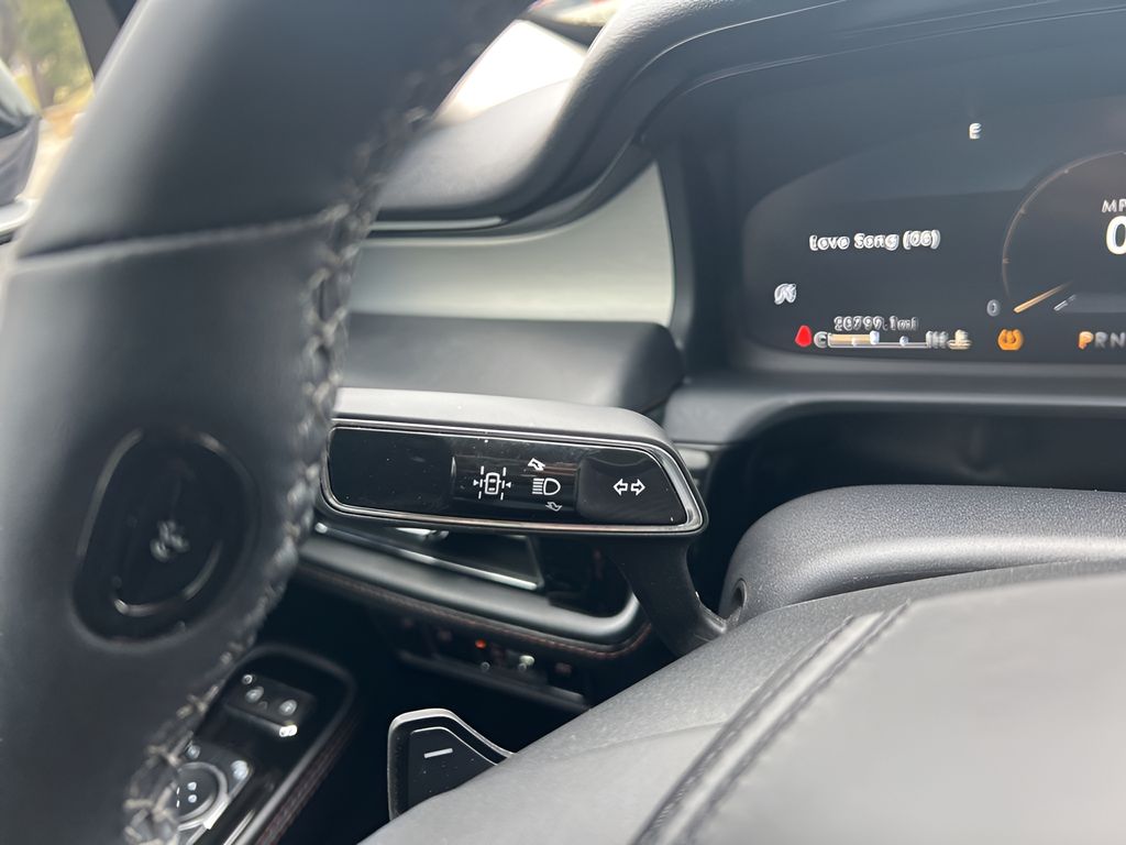 Used Car 2023 Lincoln Aviator  Standard For Sale Under $50,000 In Austin, Texas