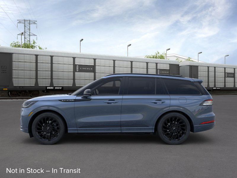2025 Lincoln Aviator Reserve 3