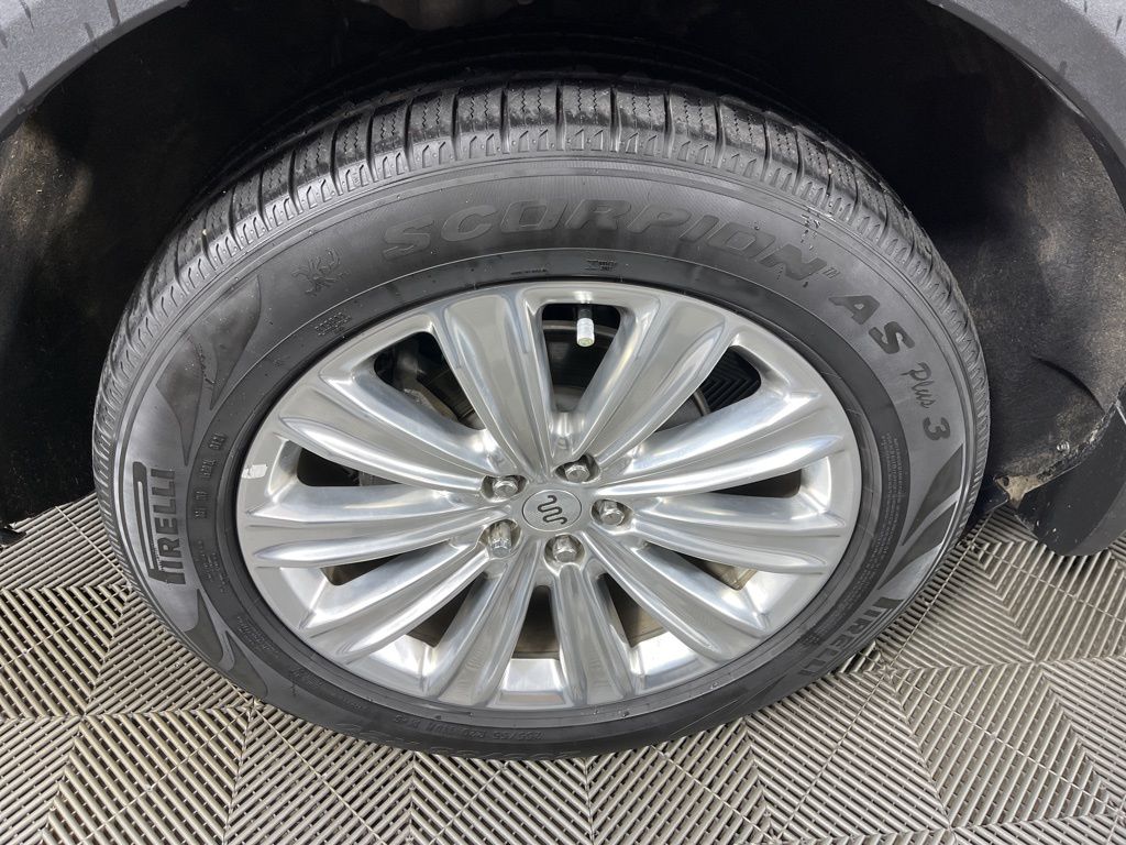 Thumbnail: 2022 Ford Explorer - 15