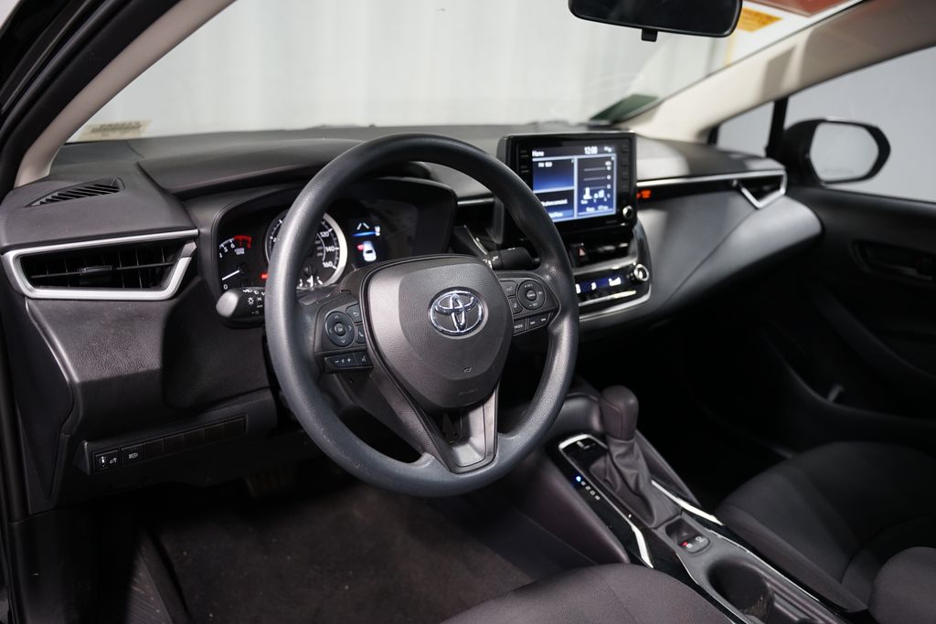 2022 Toyota Corolla LE 7