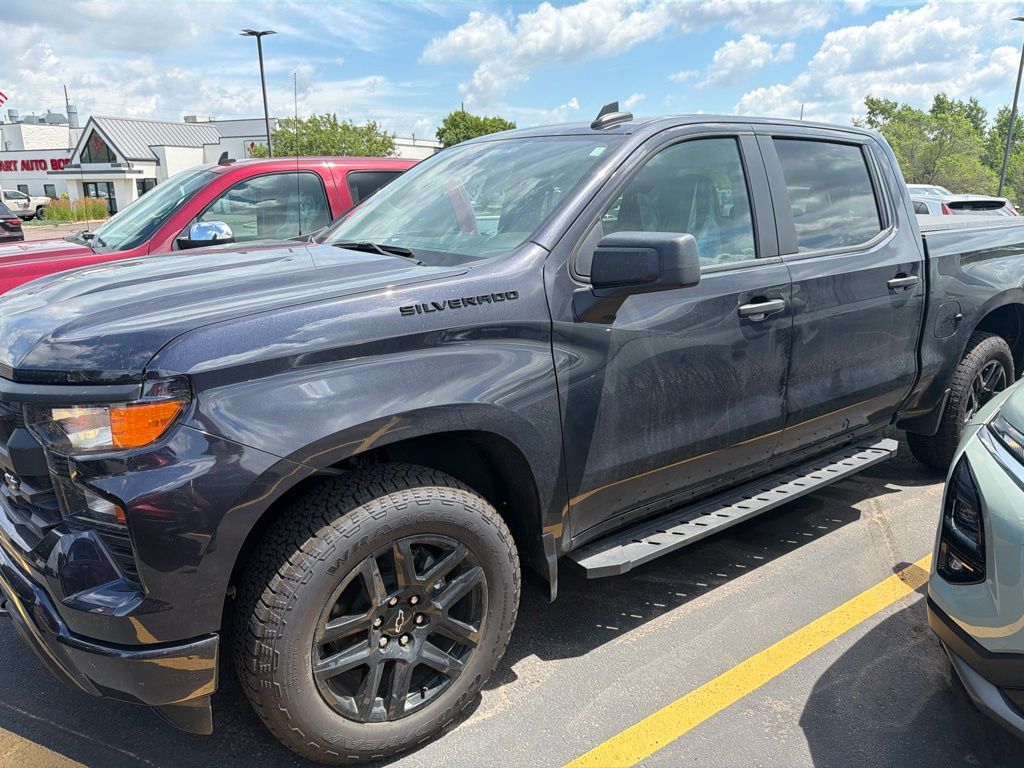 Dark Ash Metallic 2023 Chevrolet Silverado 1500 Pickup Truck Four-Wheel Drive 8-Speed Automatic