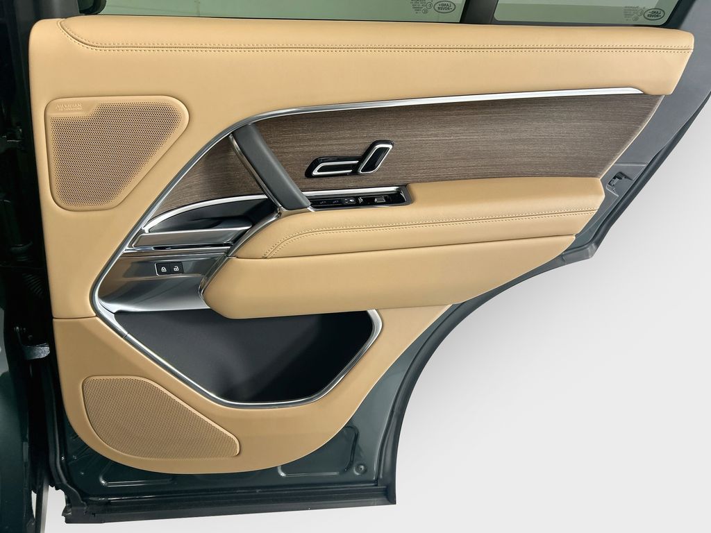 Thumbnail: 2026 Land Rover Range Rover - 26