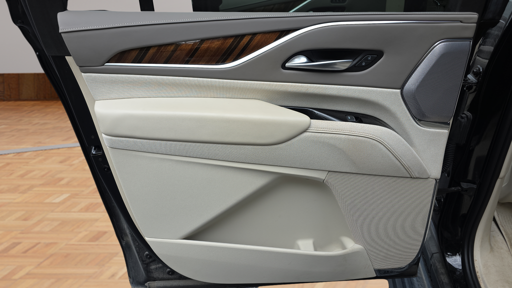 2023 Cadillac Escalade ESV