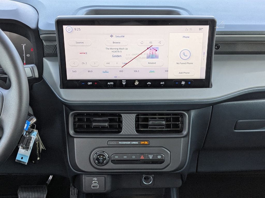 2025 Ford Maverick XL