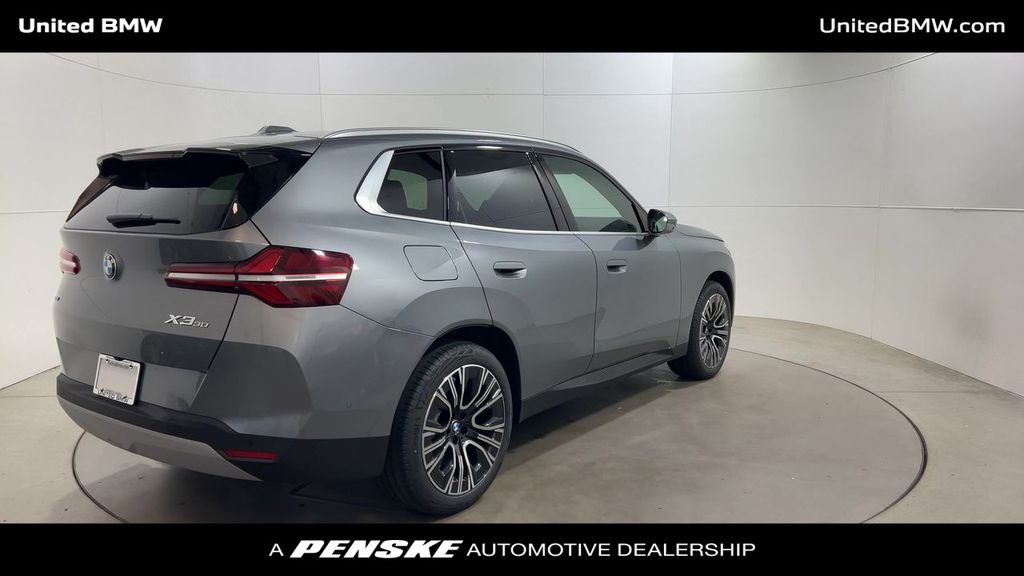 2025 BMW X3 3.0i 8