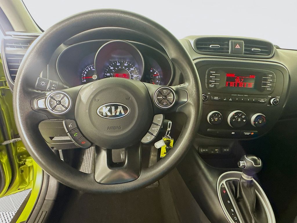 2015 Kia Soul Base 11