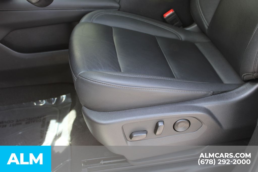 Used 2025 Beige Chevrolet Z71 image 15