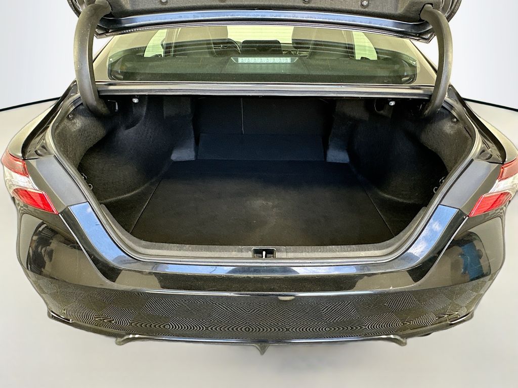 Thumbnail: 2024 Toyota Camry - 24