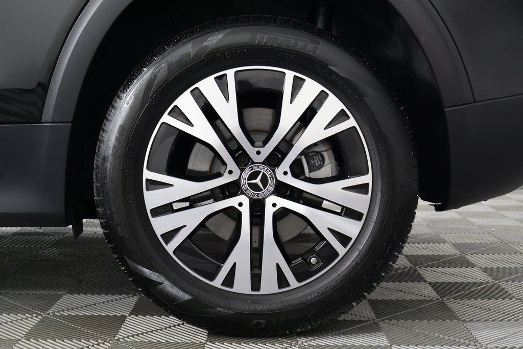 Thumbnail: 2025 Mercedes-Benz GLB - 15