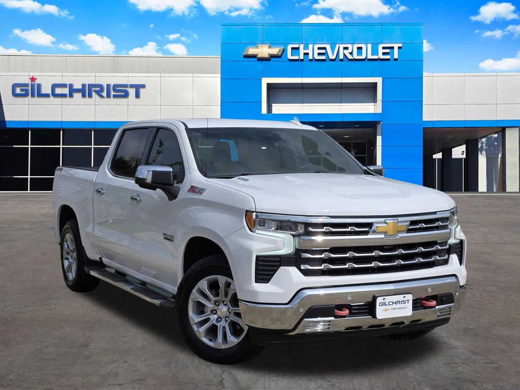 Summit White 2025 Chevrolet Silverado 1500 Pickup Truck Four-Wheel Drive Automatic