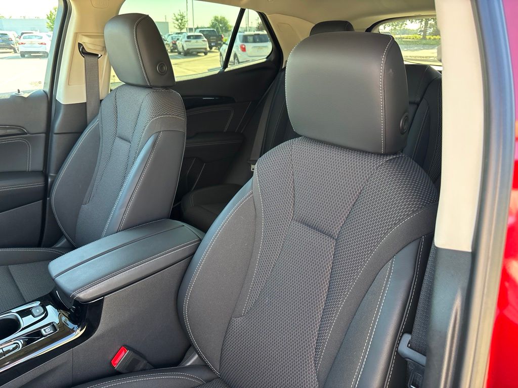 Used 2023 Buick Envision SUV