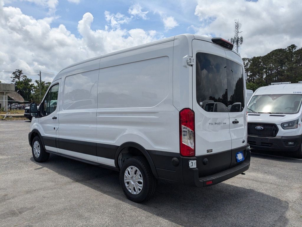 2025 Ford Transit 250