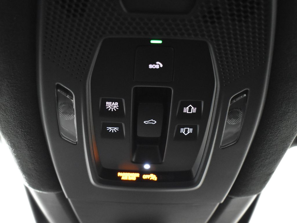 Thumbnail: 2026 Porsche Cayenne - 21