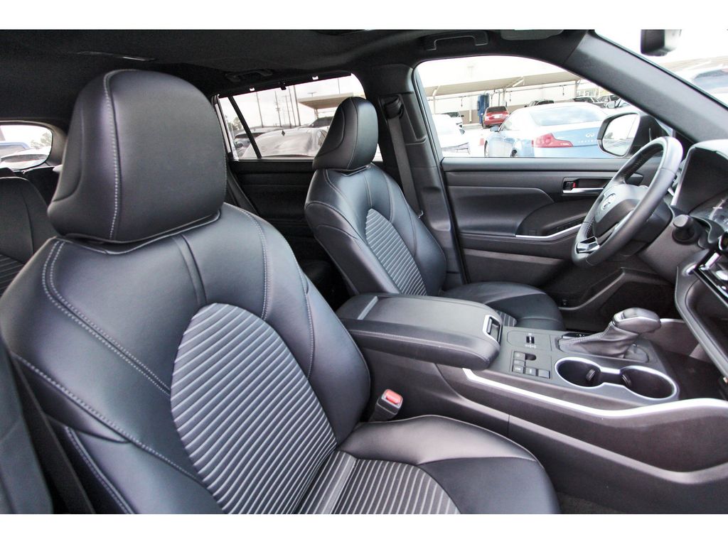 car-gallery-30