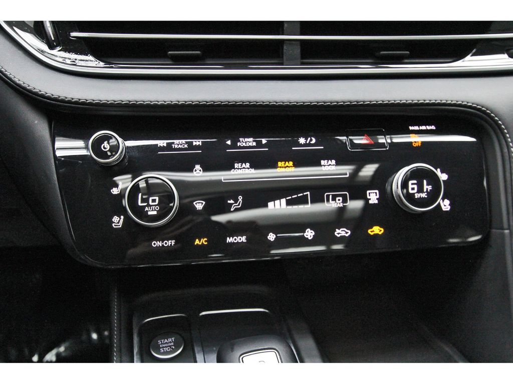 2024 INFINITI QX60 LUXE Black at Central Houston Nissan