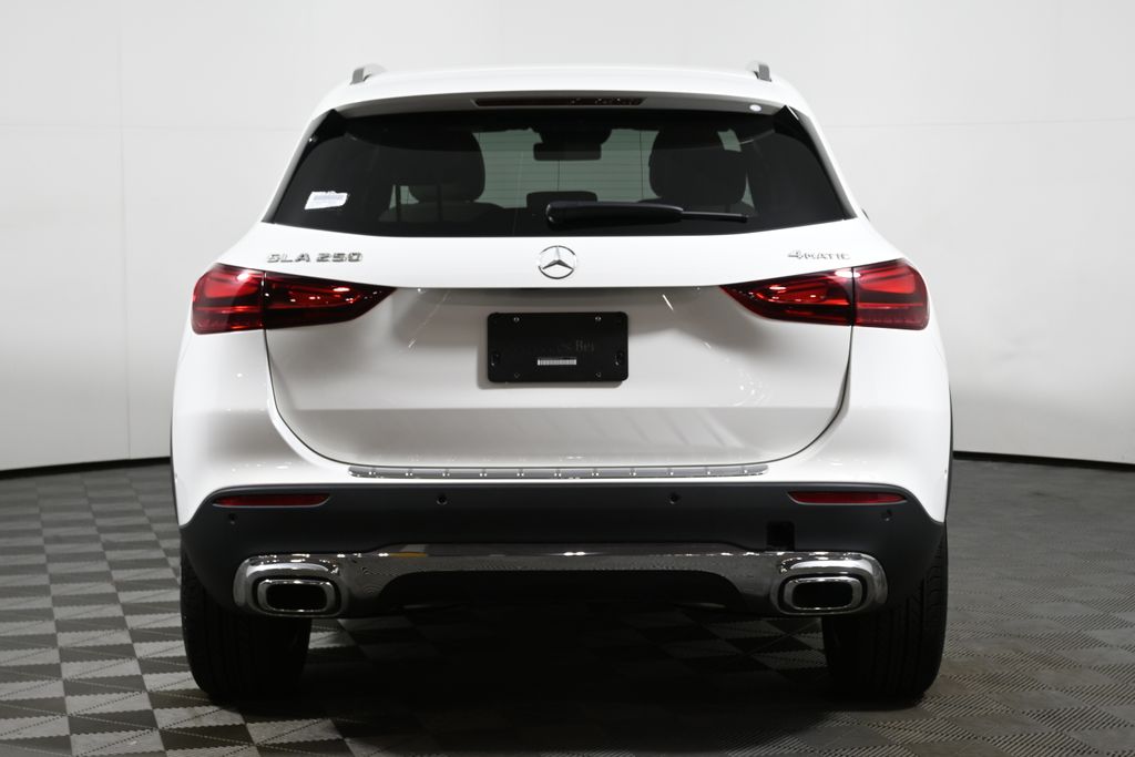 Thumbnail: 2025 Mercedes-Benz GLA - 6