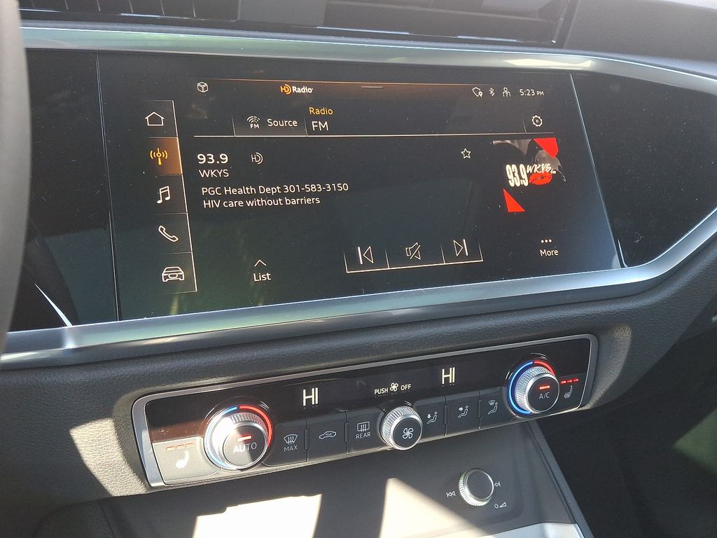 2025 Audi Q3  13