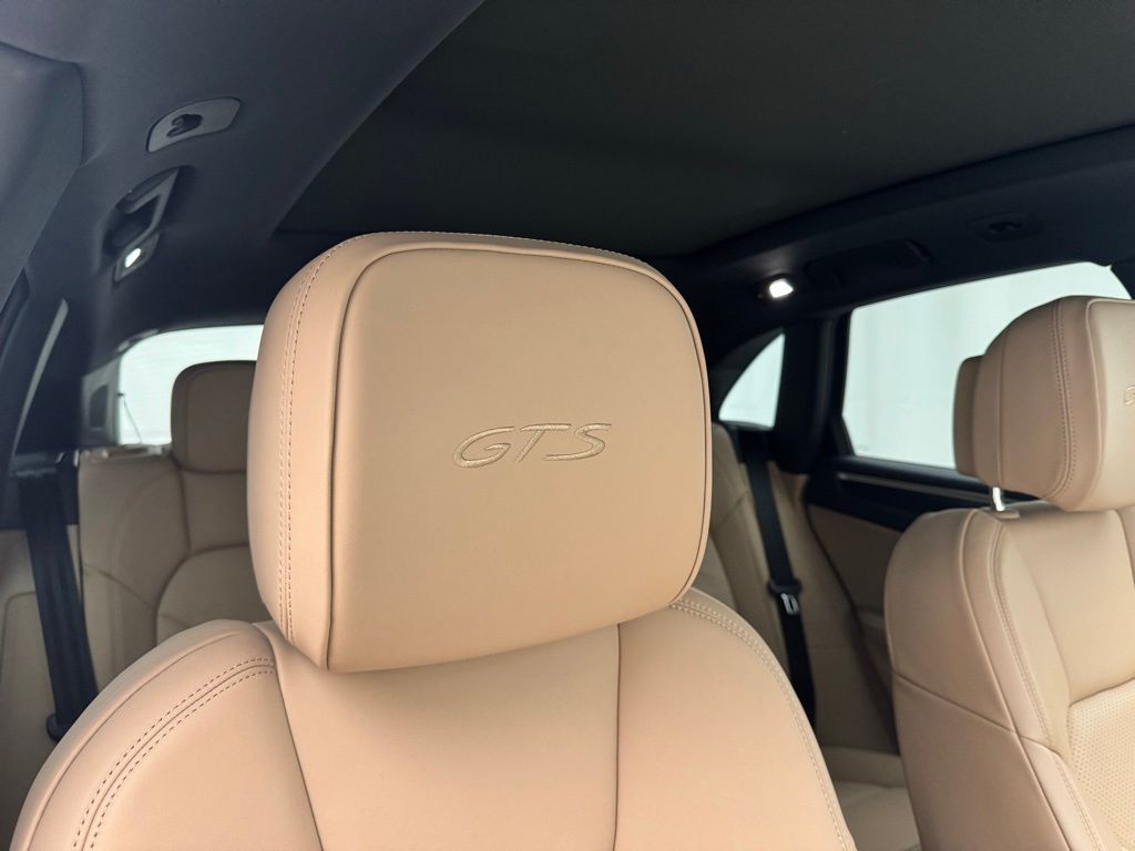2021 Porsche Macan GTS 23