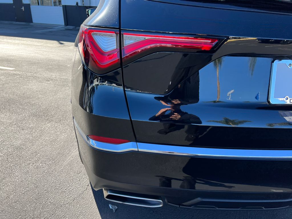 Thumbnail: 2024 Acura MDX - 11