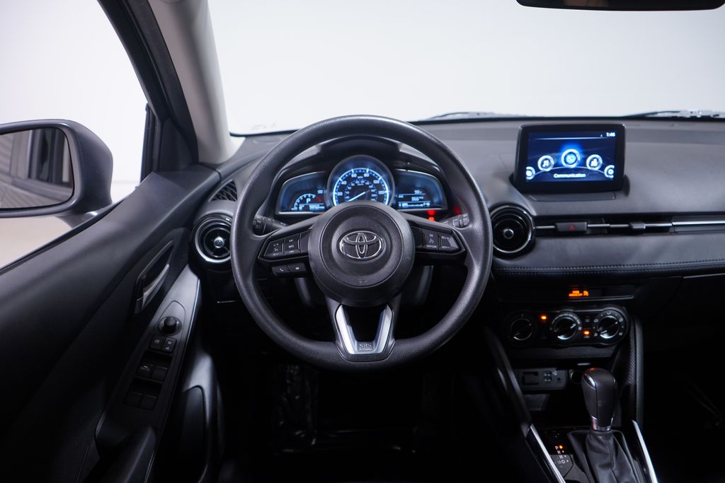 Thumbnail: 2020 Toyota Yaris - 11